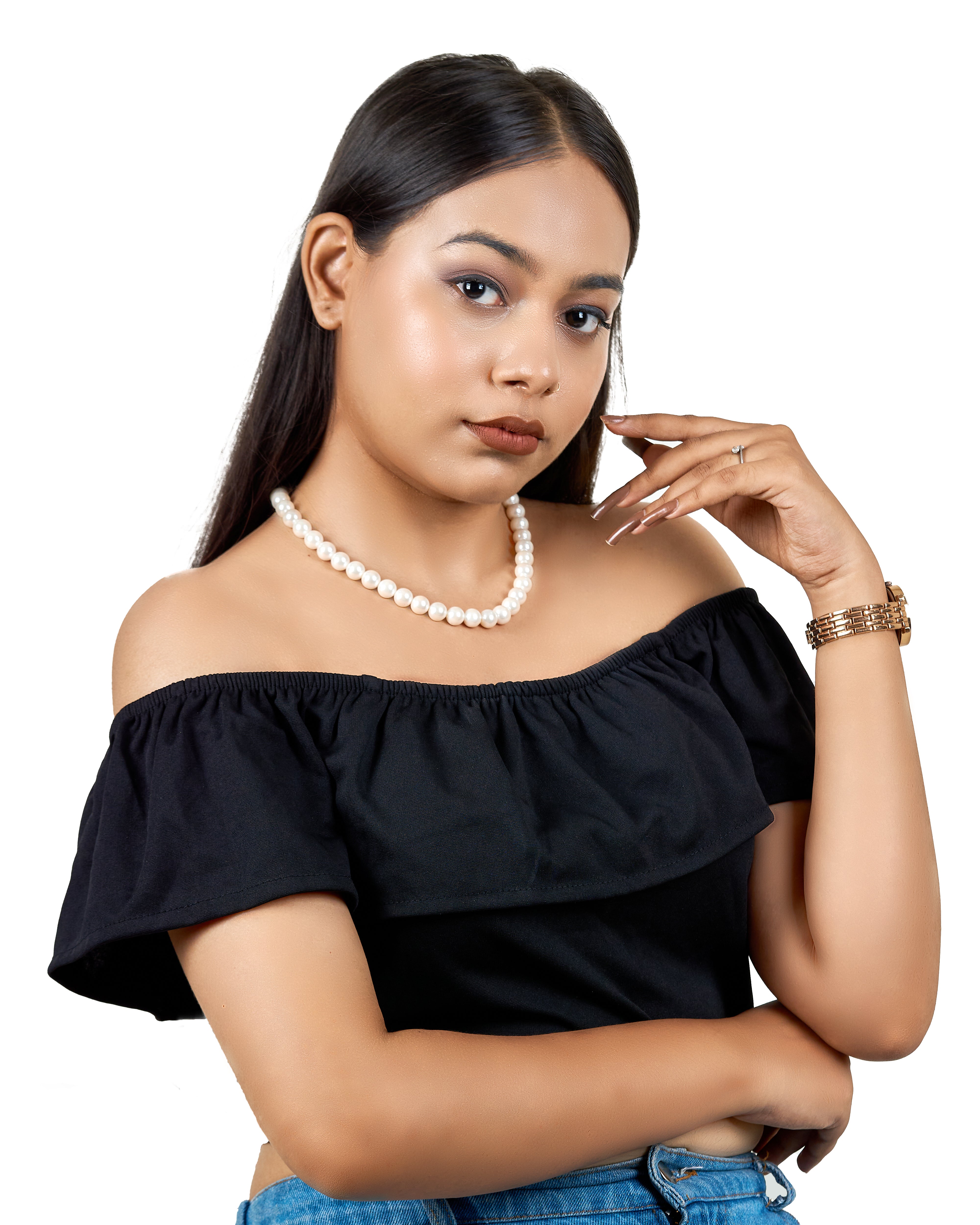Round Pearl Choker Necklace for Any Outfit