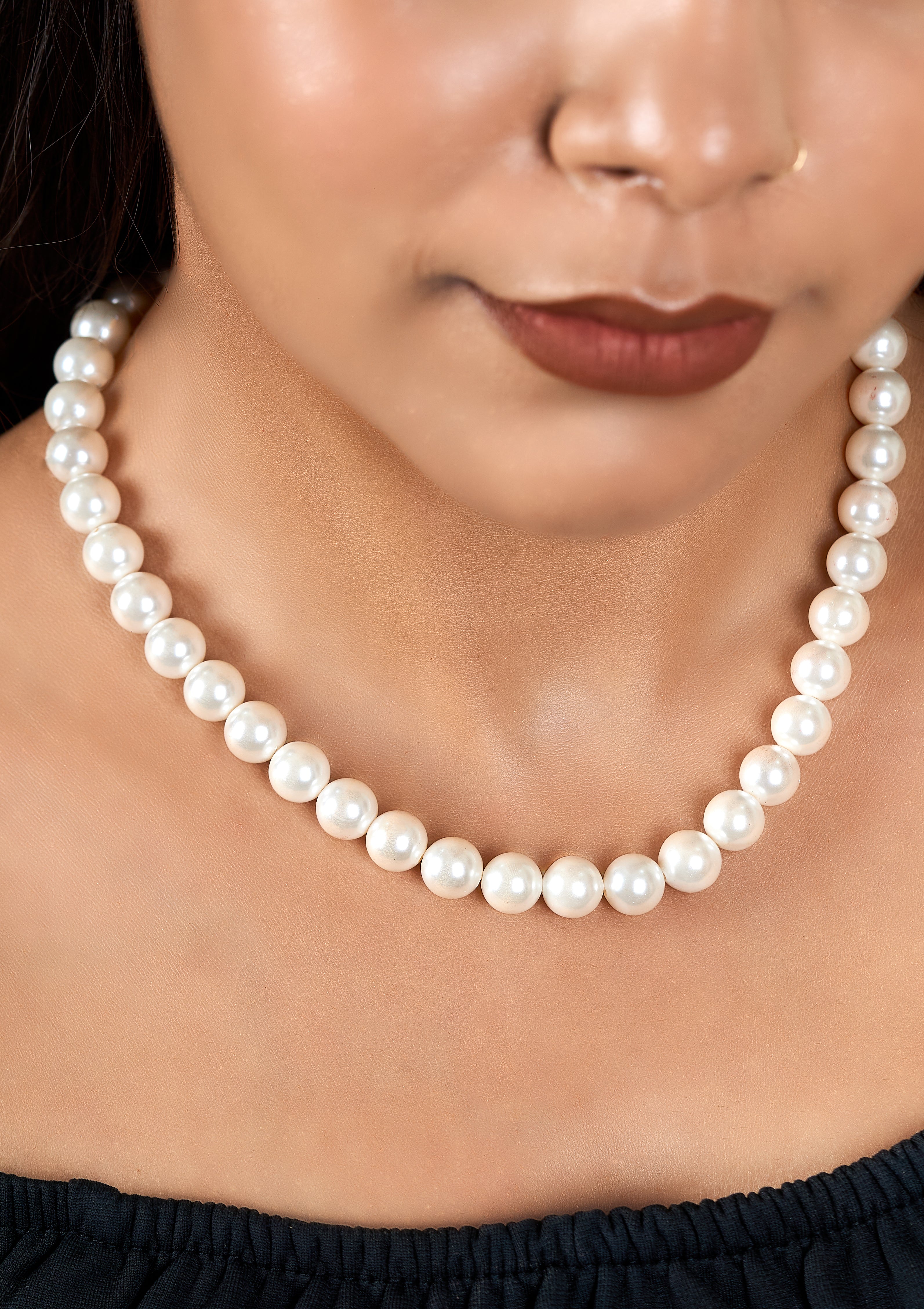 Round Shape Pearl Necklace